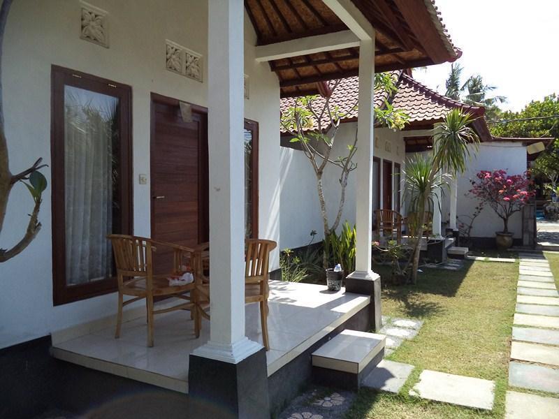 Radya Homestay Nusa Lembongan  Luaran gambar